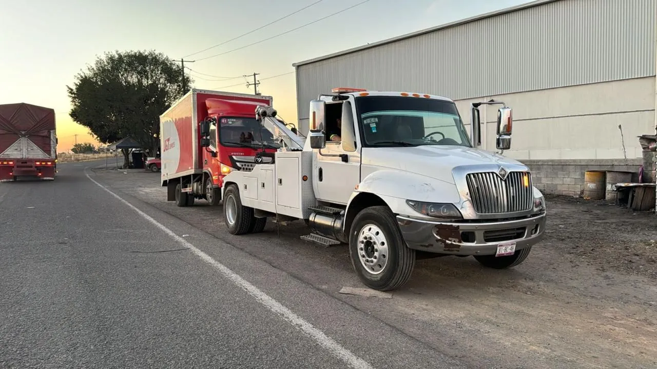 Grúa GEGSA en servicio de emergencia